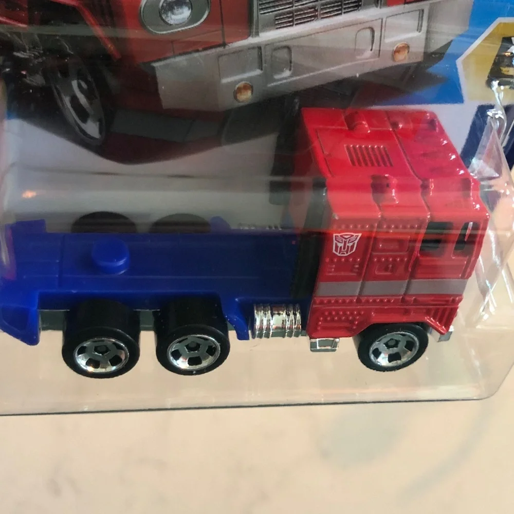 Mattel Hot Wheels Transformers Optimus Prime Truck